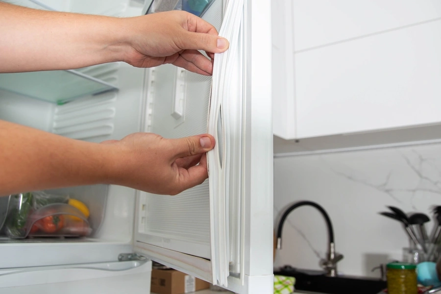Reputable Refrigerator Repair Service London, ON Reputable Refrigerator Repair Service London, ON